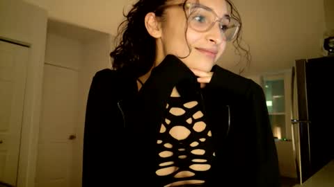 Avaia online show from 02.20.26