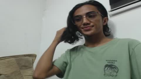 Snapshot of awake_my_bighardcock chatting on 10.19.25 nahara online show from 10.19.25