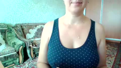 Snapshot of awesomeladyy chatting on 10.05.25 awesomeladyy online show from 10.05.25