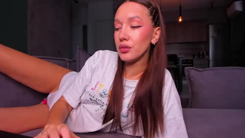 Snapshot of awgustina_sweetheart22 chatting on 12.16.24 Awgustina online show from 12.16.24