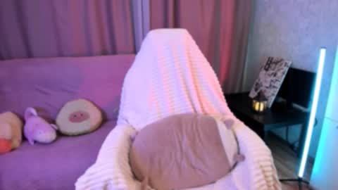 Snapshot of awocato chatting on 10.04.25 Alia online show from 10.04.25