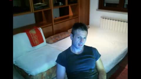 Snapshot of awwwsocutehappynew chatting on 12.27.24 HappyNewSky here online show from 12.27.24