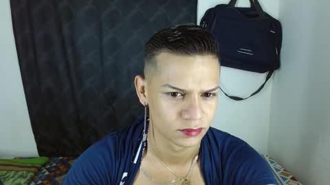 Snapshot of axcel_boy chatting on 10.21.25 axcel online show from 10.21.25