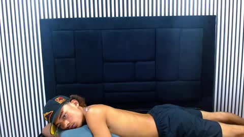 axel_diamond online show from 02.27.25