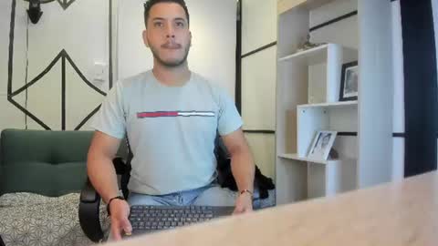 axel_grey_ online show from 07.18.26