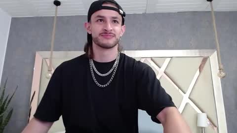 Axel  online show from 06.03.26