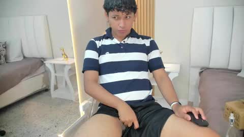 Alex online show from 10.26.25