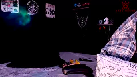 Snapshot of axel_rouse1 chatting on 10.23.25 Axel Rouse online show from 10.23.25