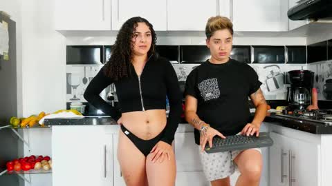 Snapshot of axel_rouse1 chatting on 11.13.25 Axel Rouse online show from 11.13.25