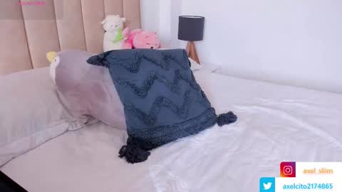 Snapshot of axel_sliim chatting on 09.11.25 axel slim online show from 09.11.25