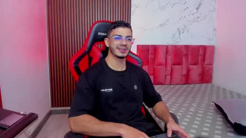 Axel  online show from 12.29.24