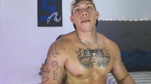 INDEPENDENT MODEL  online show from 12.27.24