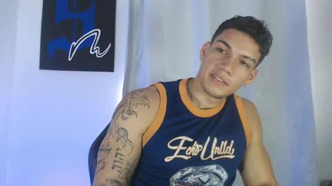 INDEPENDENT MODEL  online show from 02.21.25