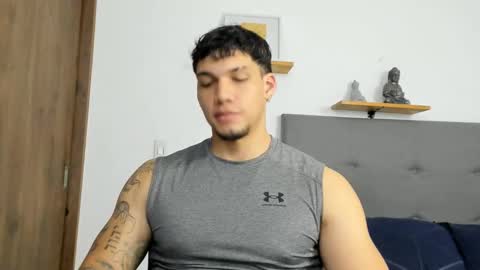 Snapshot of axel_taylor21 chatting on 10.01.25 INDEPENDENT MODEL online show from 10.01.25