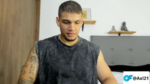 INDEPENDENT MODEL  online show from 06.06.26