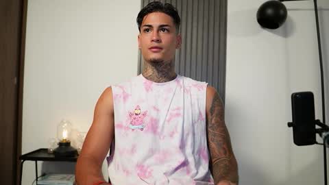 Agustin online show from 10.08.25