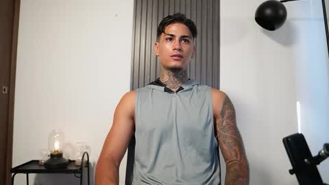 Agustin online show from 10.21.25