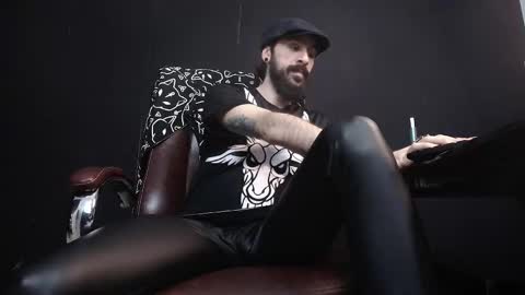 Snapshot of axelcolton chatting on 02.16.25 AxelColton online show from 02.16.25