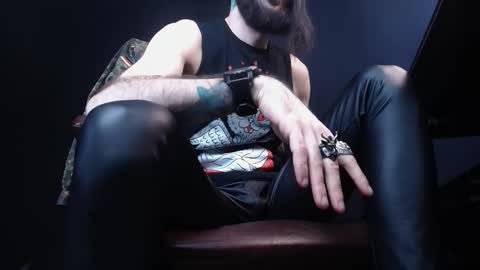 Snapshot of axelcolton chatting on 02.20.25 AxelColton online show from 02.20.25