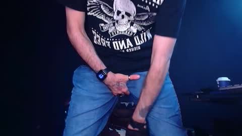 AxelColton online show from 11.26.25