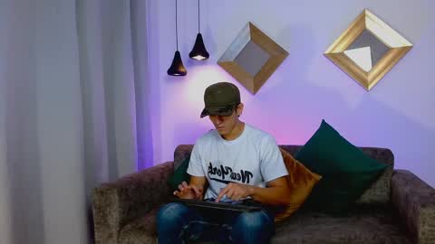 Axel online show from 06.03.26