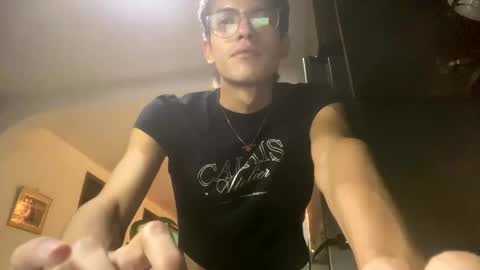 Snapshot of axellatino_ chatting on 12.30.24 Axel online show from 12.30.24