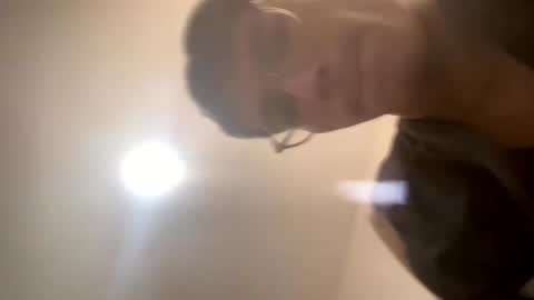 Snapshot of axellatino_ chatting on 01.20.25 Axel online show from 01.20.25