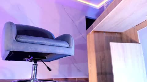 im your little femboy  ALEX   online show from 02.19.25