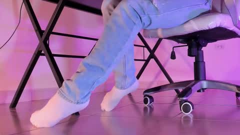 im your little femboy  ALEX   online show from 09.30.25