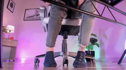 im your little femboy  ALEX   online show from 10.18.25