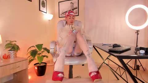 im your little femboy  ALEX   online show from 12.04.25