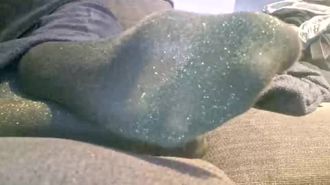 Snapshot of axelle_garcia chatting on 11.08.25 Axelle online show from 11.08.25