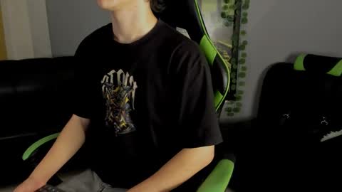 Axel Raven online show from 12.24.24