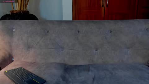 Axel Raven online show from 10.20.25