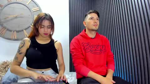Snapshot of axelxmia_07 chatting on 02.11.25 Axel and mia online show from 02.11.25
