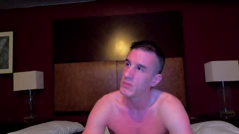 Axl online show from 12.12.24