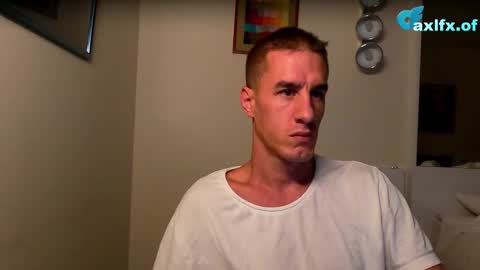 Axl online show from 10.16.25