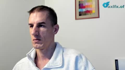 Axl online show from 11.05.25