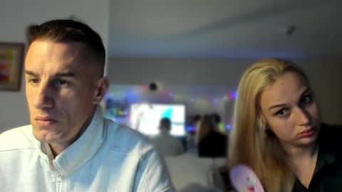 Axl online show from 12.18.25