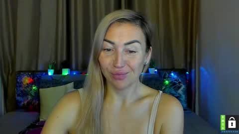 Jully online show from 12.05.25