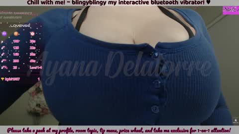 Snapshot of ayanadelatorre chatting on 12.12.24 Ayana Delatorre online show from 12.12.24