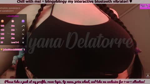 Snapshot of ayanadelatorre chatting on 12.19.24 Ayana Delatorre online show from 12.19.24