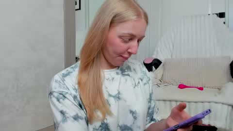 SundyRose online show from 05.29.26