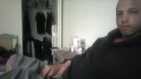 Snapshot of ayb93_ chatting on 05.12.26 ayb93_ online show from 05.12.26