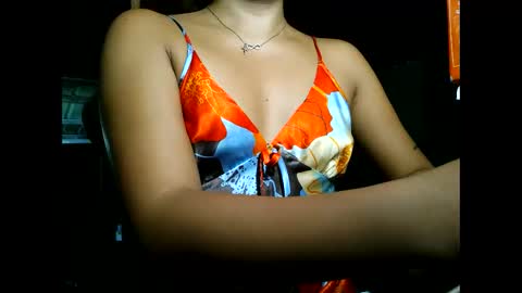 Snapshot of ayeshahxxx chatting on 05.15.26 ayeshahxxx online show from 05.15.26