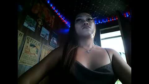 Snapshot of ayeshahxxx chatting on 05.19.26 ayeshahxxx online show from 05.19.26