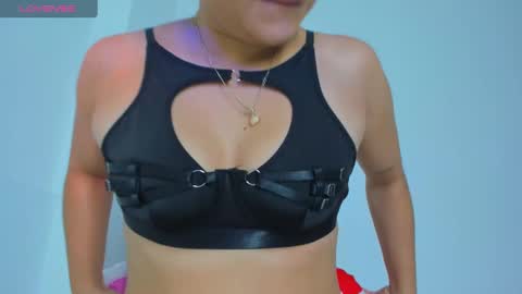 Mariana online show from 01.10.25