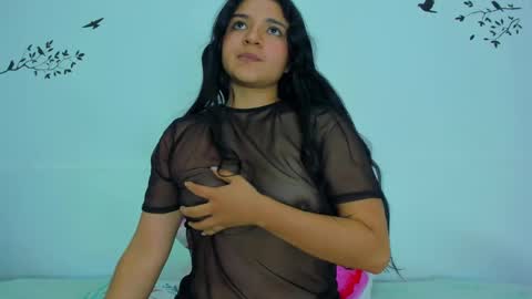 Mariana online show from 02.11.25