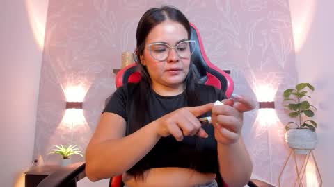 Snapshot of ayla13_ chatting on 02.26.26 Alyda Jaramillo online show from 02.26.26