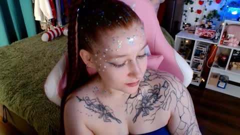 Ayla hill online show from 03.22.26